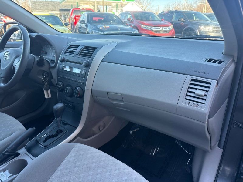Used 2009 Toyota Corolla image 16