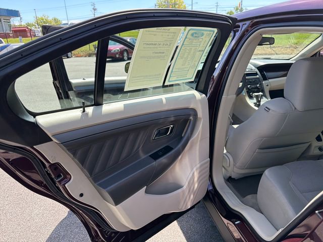Used 2011 Ford Taurus SEL w/ 201A Rapid Spec Order Code FWD image 24