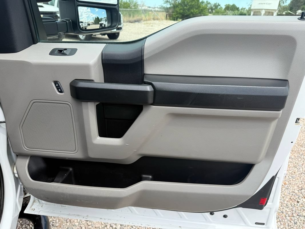 Used 2018 Ford F350 XL AWD/4WD image 13