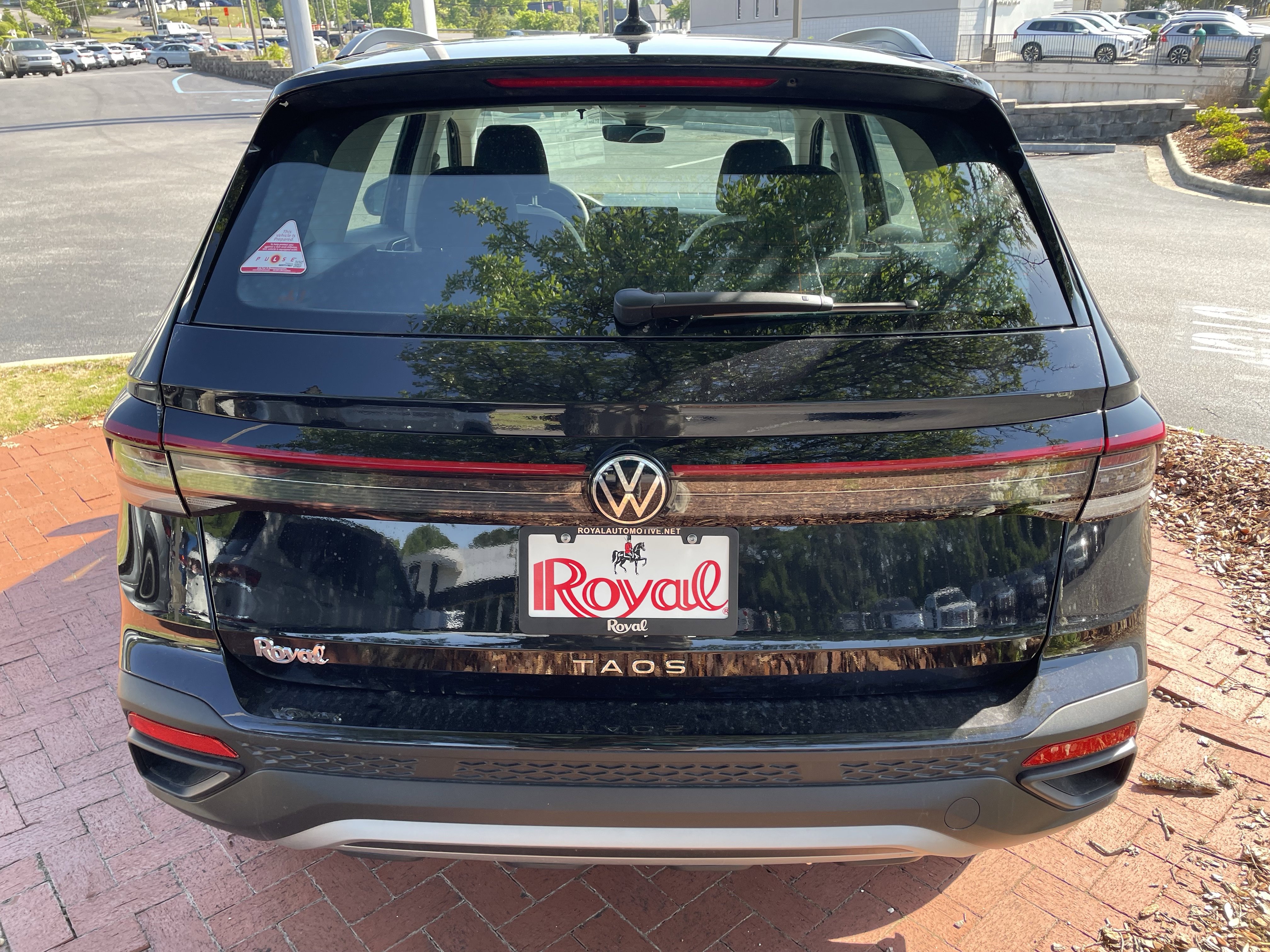 New 2026 Volkswagen Taos S FWD image 5