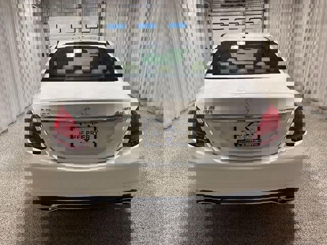 Used 2018 Mercedes-Benz C 300 4MATIC Sedan image 4