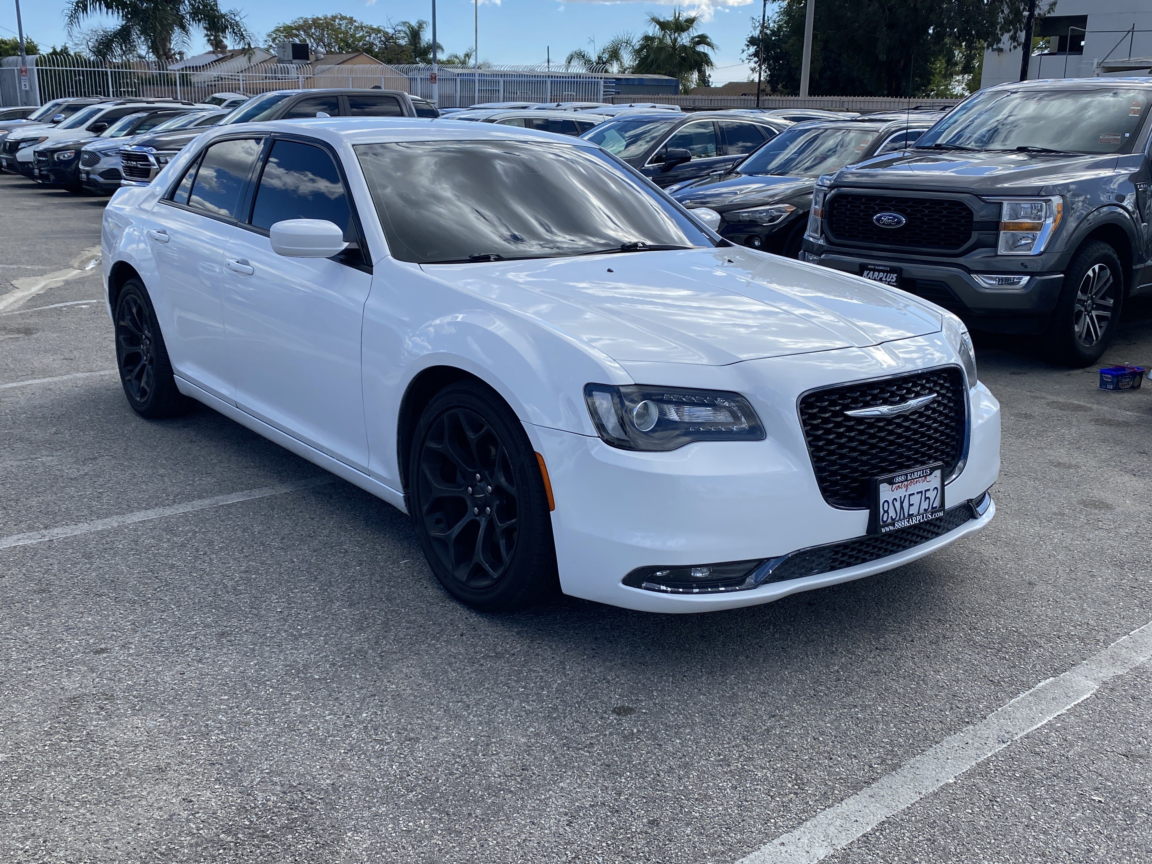 Used 2019 Chrysler 300 S image 7