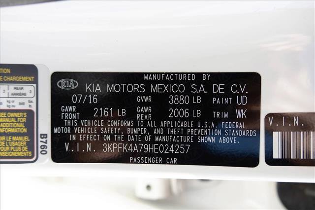 Used 2017 Kia Forte LX FWD image 25
