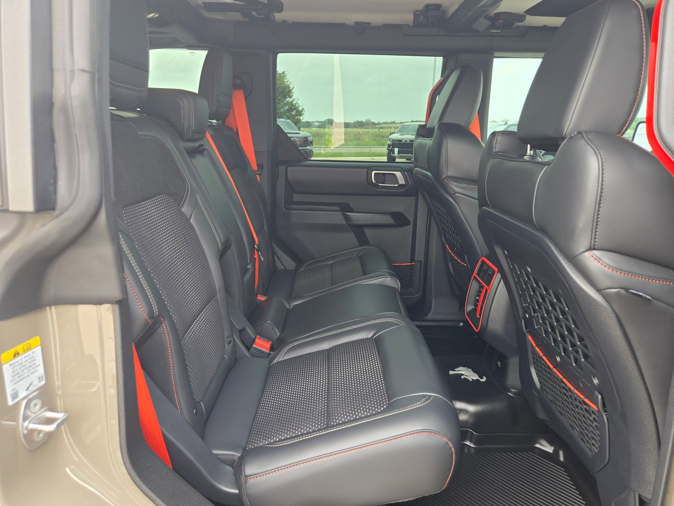 Used 2025 Ford Bronco Raptor w/ Interior Carbon Fiber Pack image 23