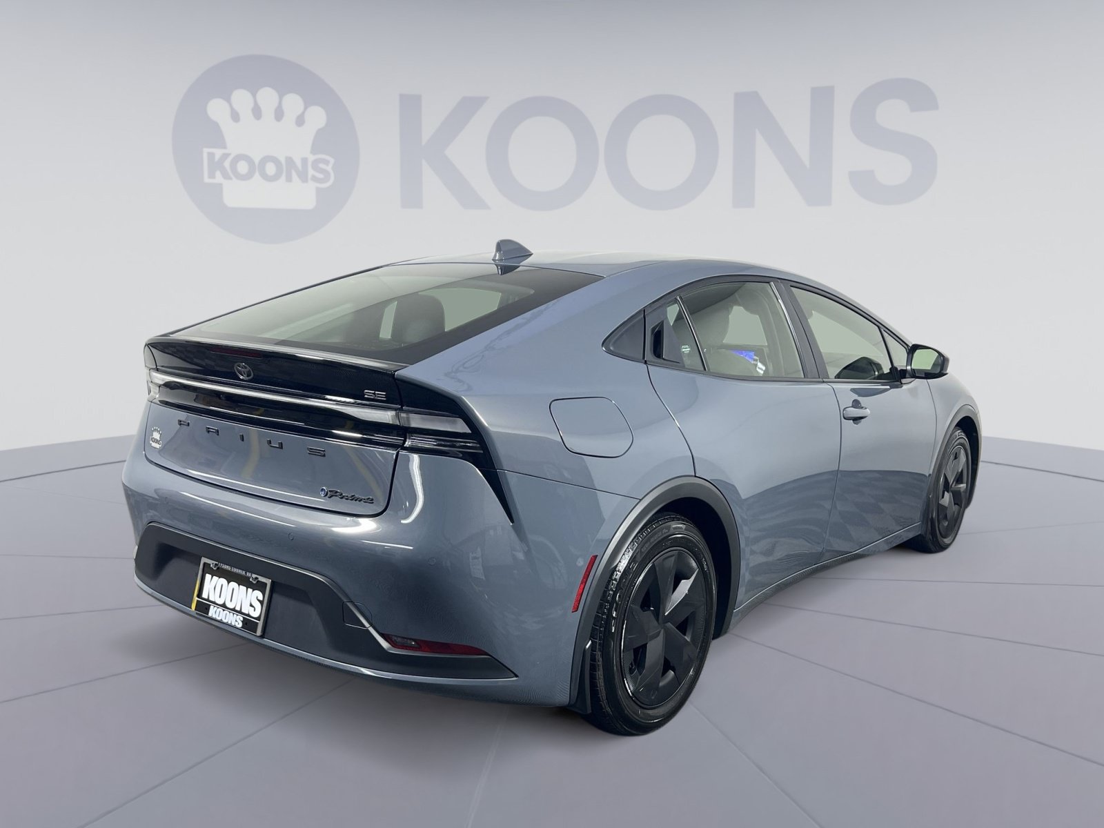 Used 2023 Toyota Prius Prime FWD image 11