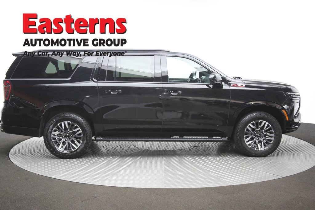Used 2025 Chevrolet Suburban Z71 AWD/4WD image 48
