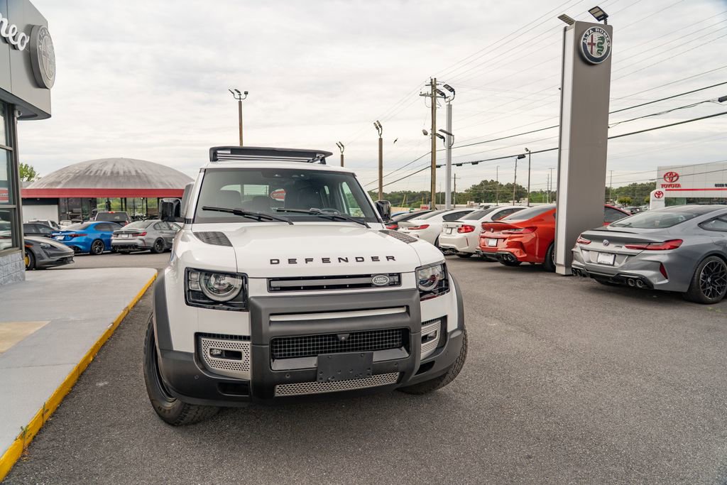 Used 2023 Land Rover Defender 110 S AWD/4WD image 11