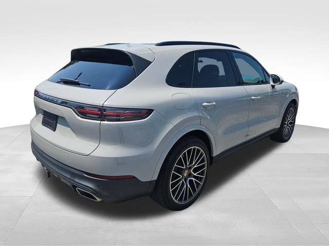 Used 2021 Porsche Cayenne AWD/4WD image 5