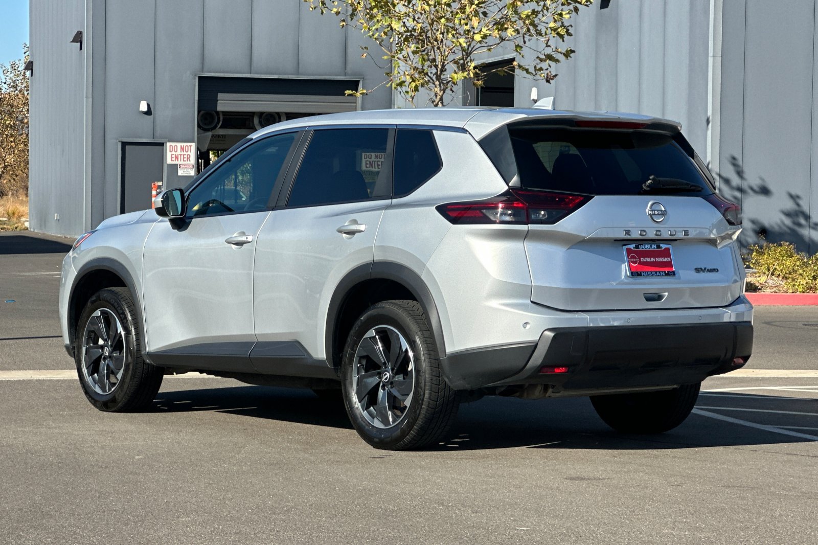 Certified 2024 Nissan Rogue SV AWD/4WD image 6