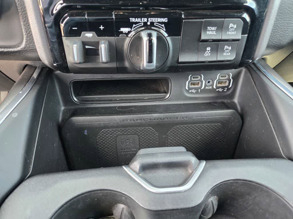 Used 2023 RAM 1500 Laramie AWD/4WD image 16