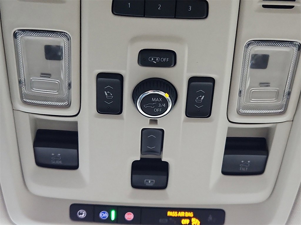 Used 2023 GMC Yukon Denali image 22