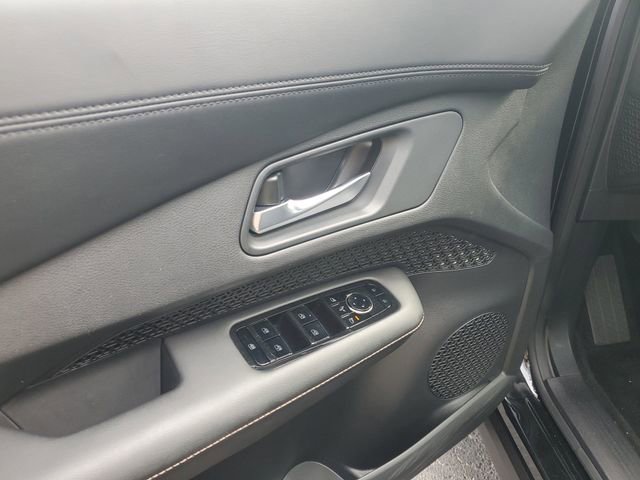 Certified 2023 Nissan Ariya FWD image 13