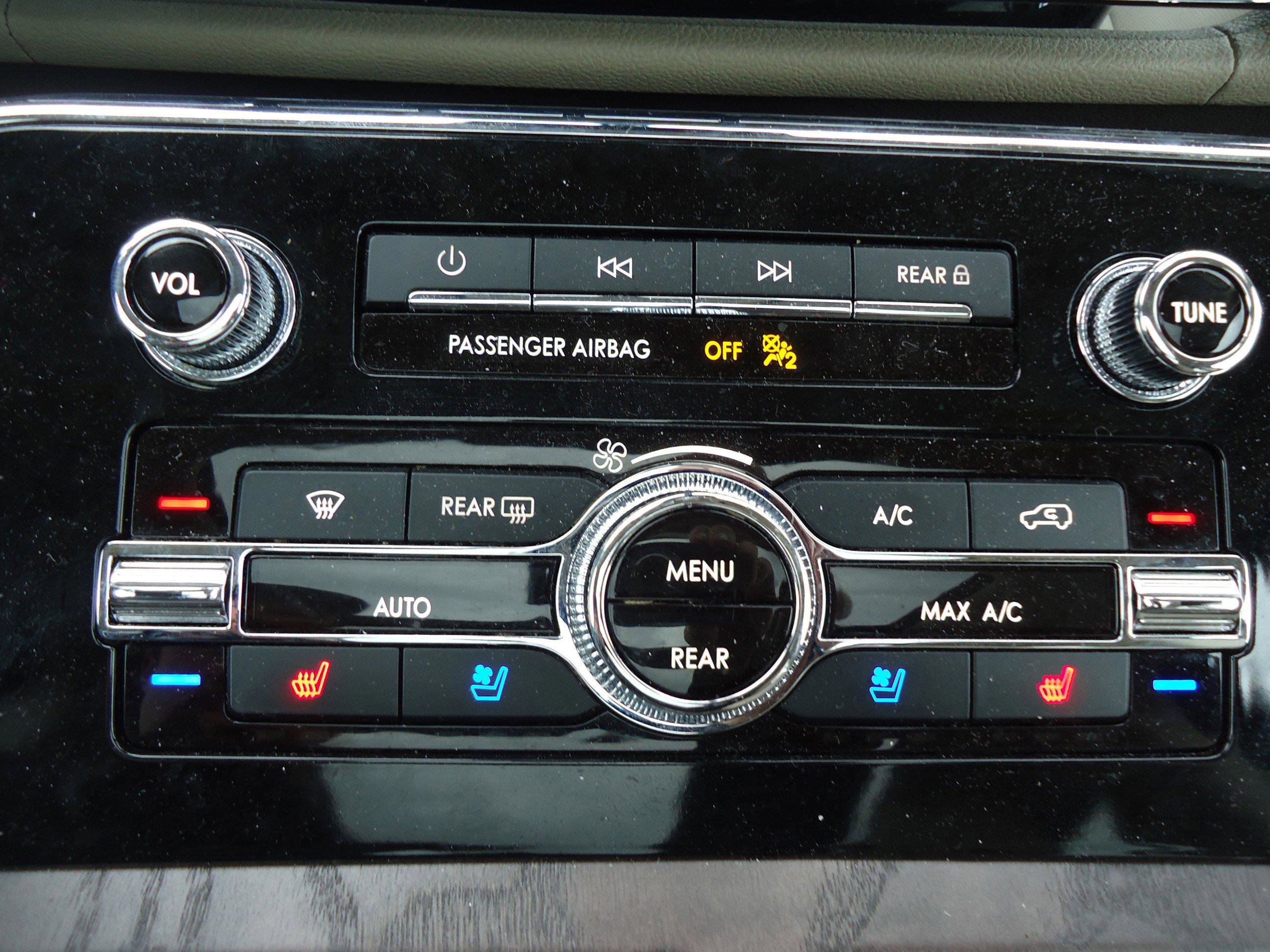 Certified 2024 Lincoln Navigator Reserve AWD/4WD image 20