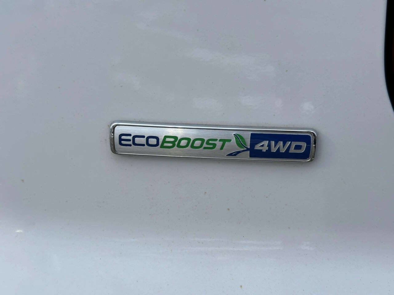 Used 2019 Ford Explorer XLT w/ Equipment Group 202A image 14