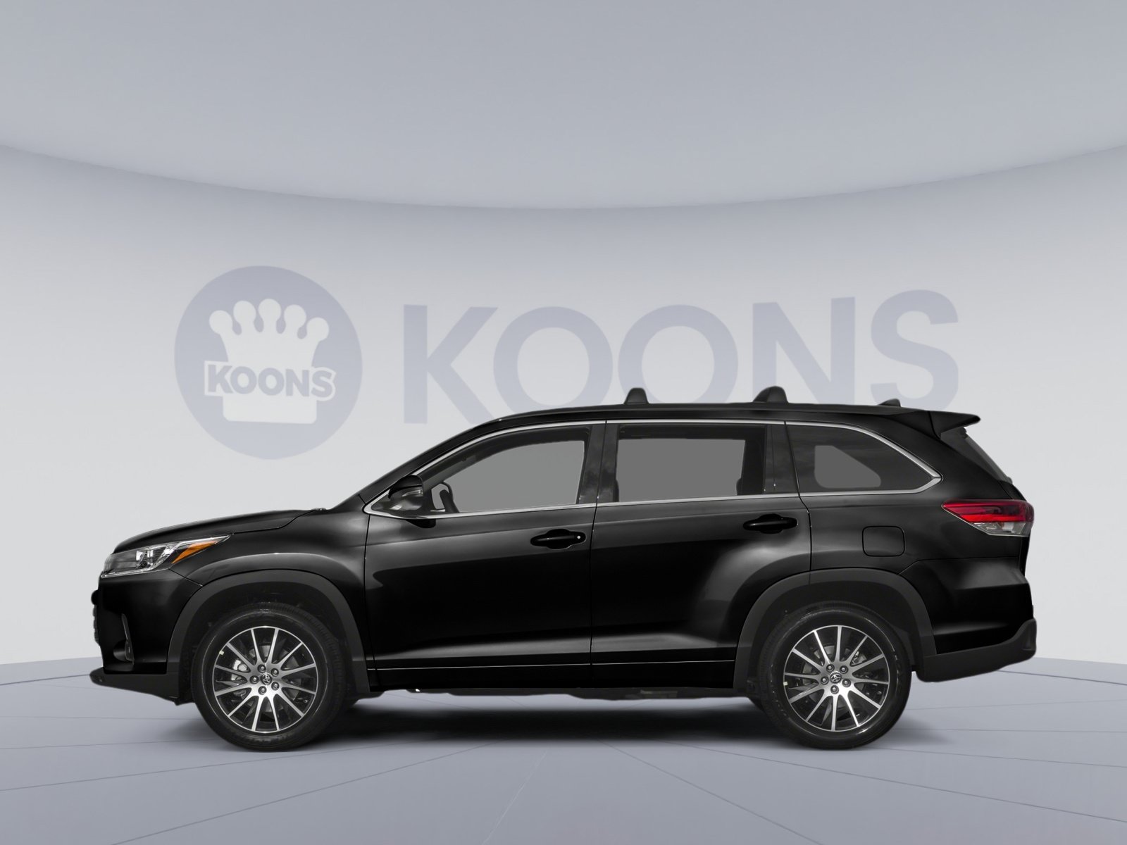 Used 2018 Toyota Highlander SE w/ Carpet Mat Package (TMS) AWD/4WD image 4