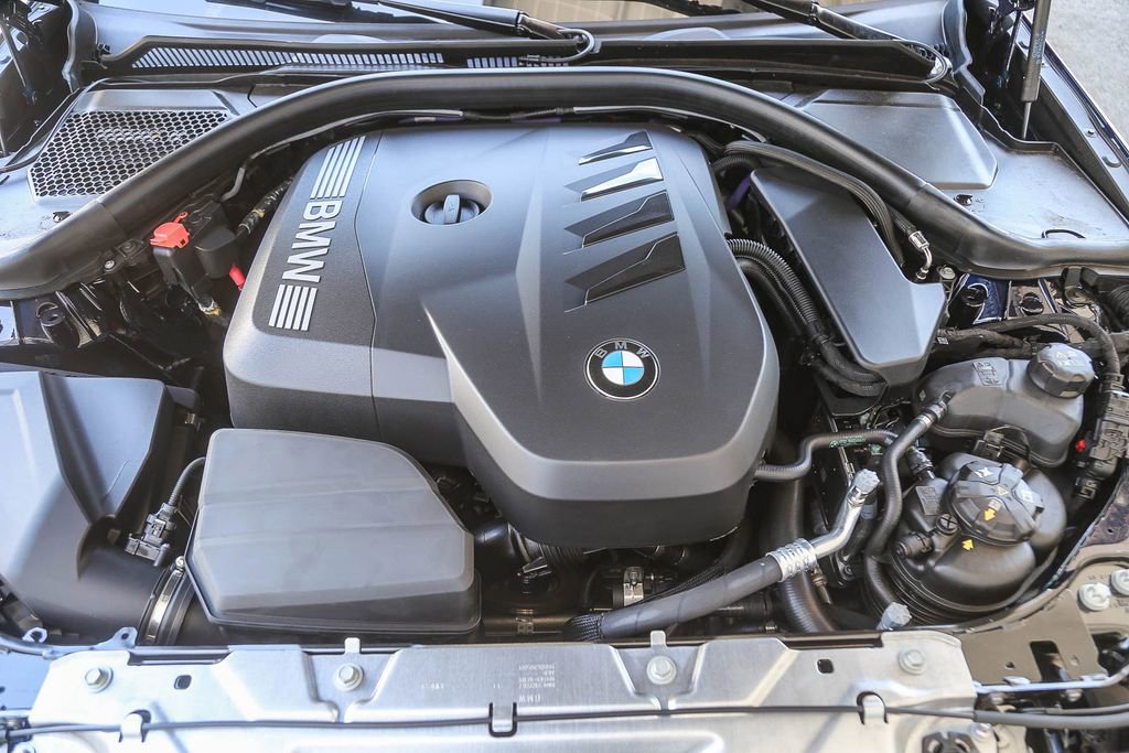 New 2026 BMW 330i Sedan w/ M Sport Package RWD image 23