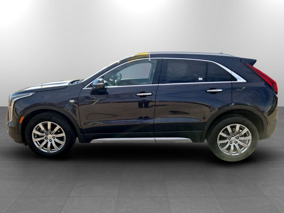 Used 2023 Cadillac XT4 Premium Luxury image 9