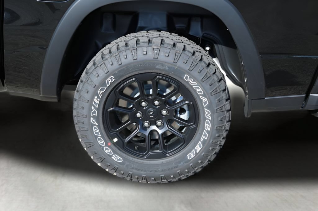 New 2027 RAM 1500 Rebel w/ Rebel Level 2 Equipment Group AWD/4WD image 9