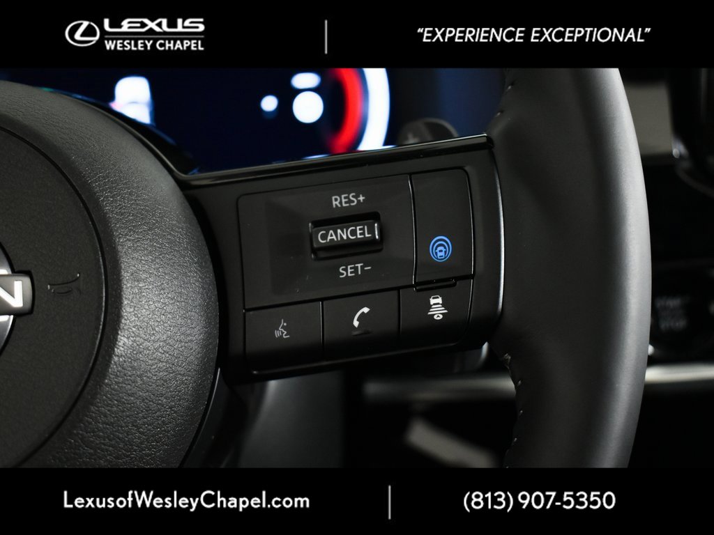 Used 2025 Nissan Pathfinder Platinum w/ Cargo Package image 45