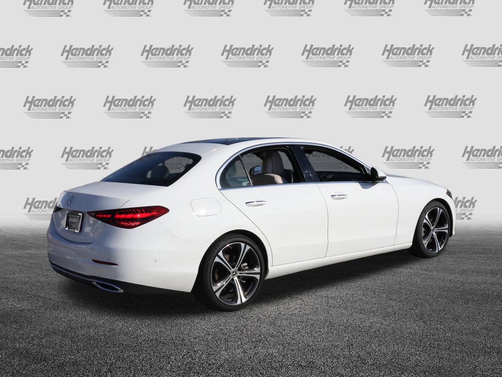 Used 2023 Mercedes-Benz C 300 Sedan image 9