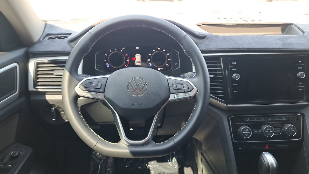 Used 2023 Volkswagen Atlas SE AWD/4WD image 26