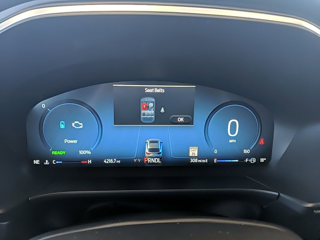 Certified 2025 Ford Escape Platinum image 26