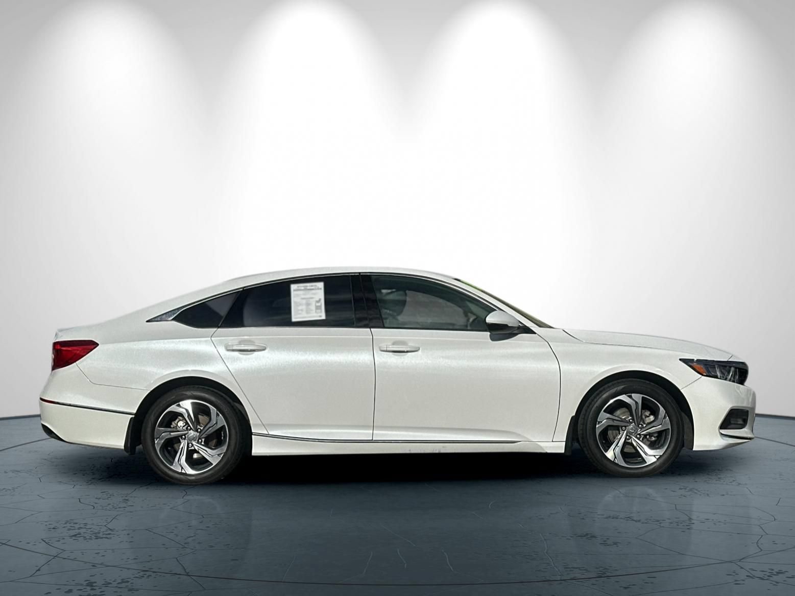 Used 2018 Honda Accord EX-L image 3