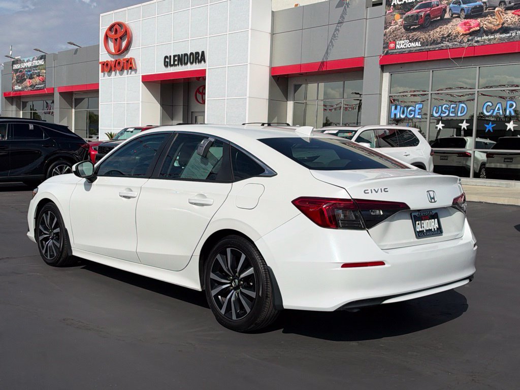 Used 2024 Honda Civic EX image 7