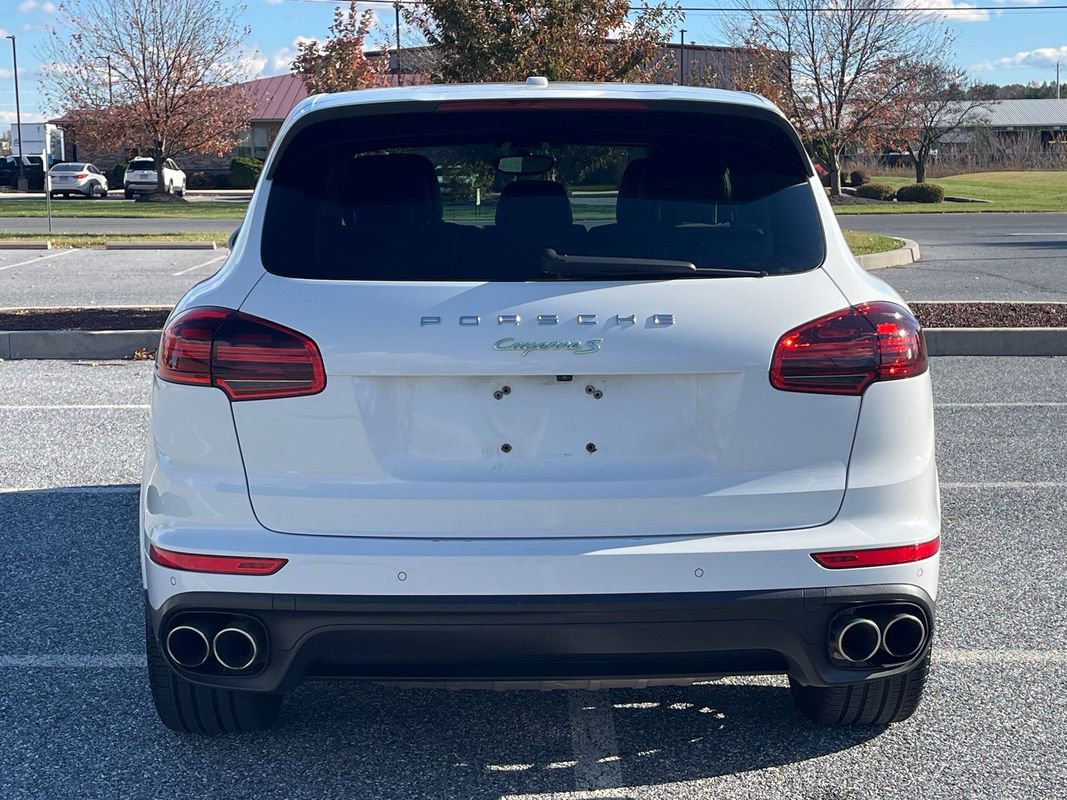 Used 2017 Porsche Cayenne S Platinum image 7