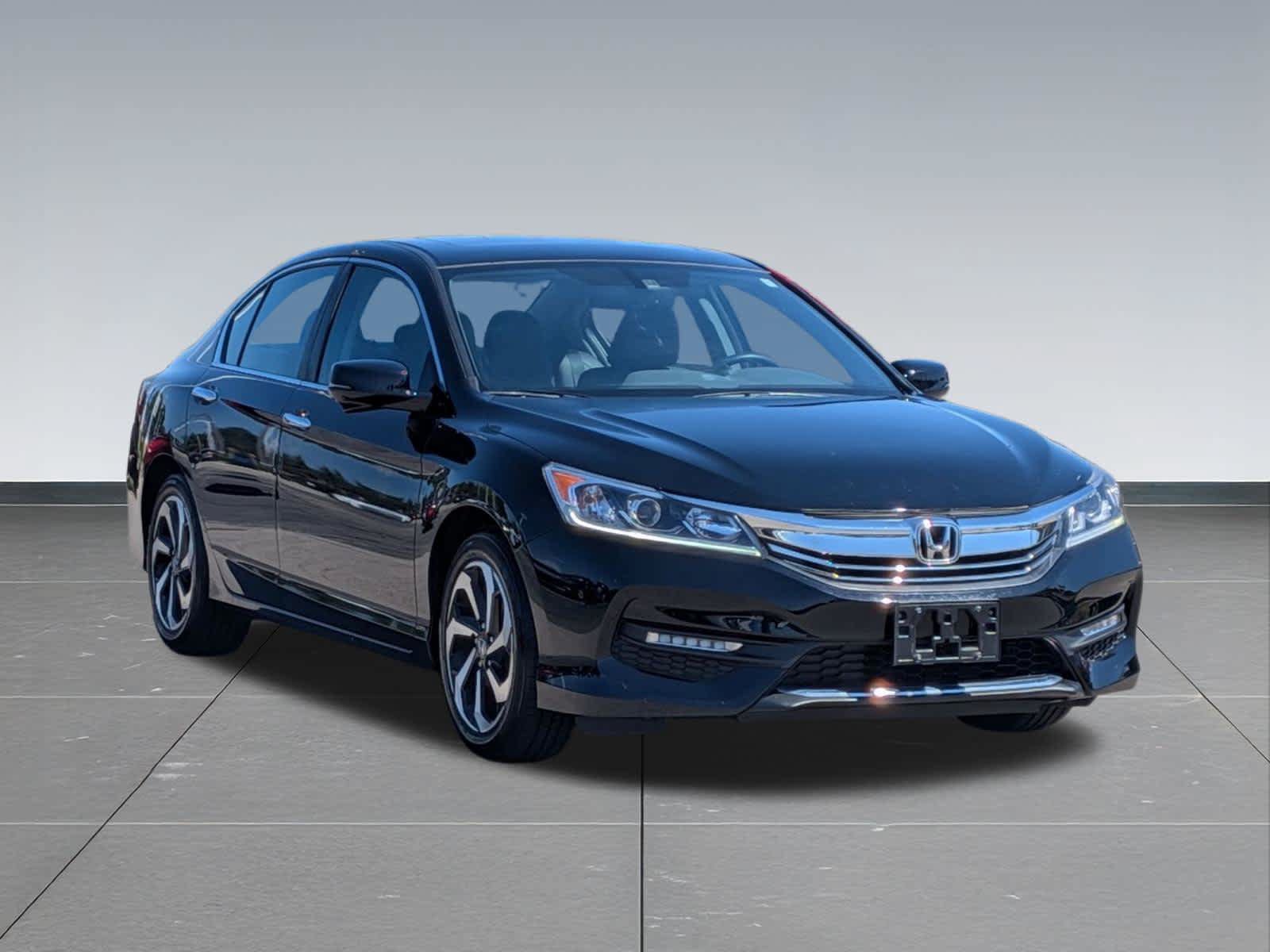 Certified 2017 Honda Accord EX-L image 7