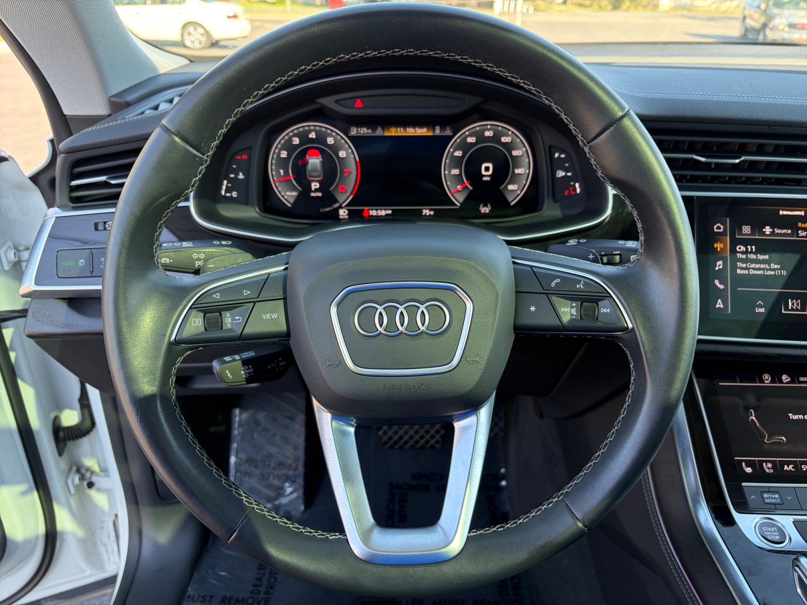 Used 2023 Audi Q8 Premium Plus AWD/4WD image 12
