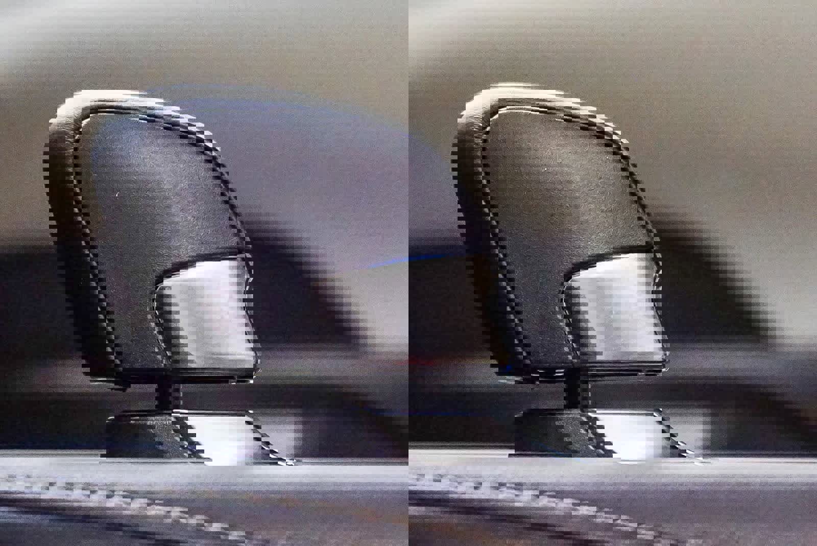 Used 2023 Lexus RX 350 FWD w/ Cold Area Package image 20