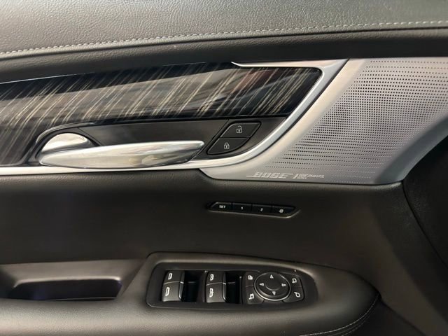 Used 2024 Cadillac XT6 Premium Luxury image 8