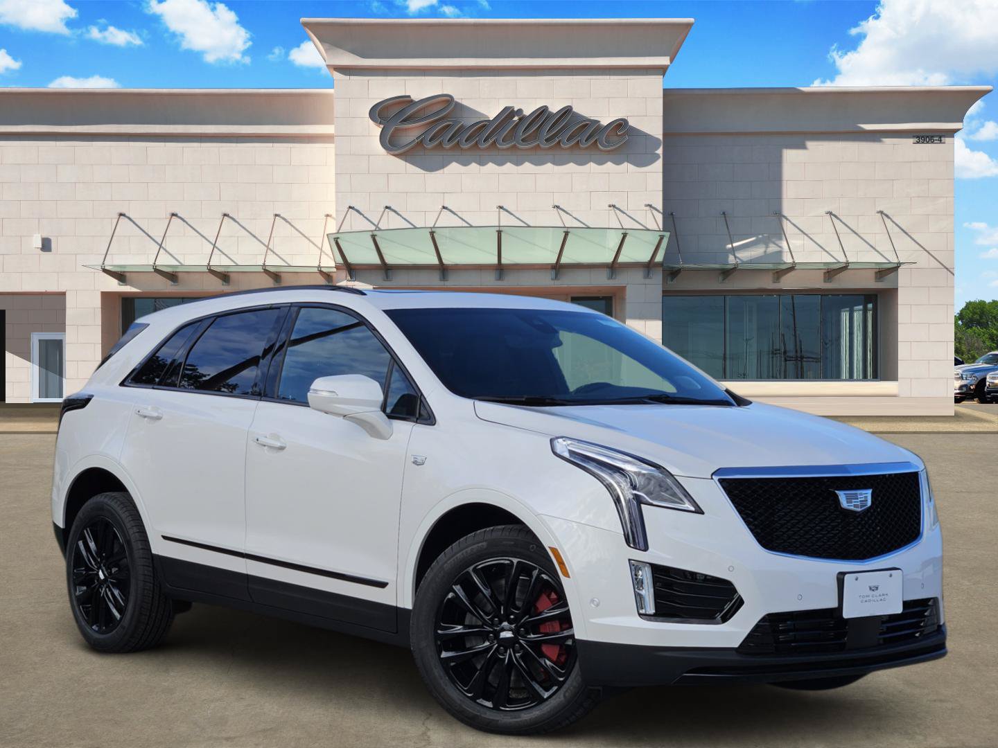 New 2026 Cadillac XT5 Sportv w/ LPO, Onyx Lite Package AWD/4WD image 1