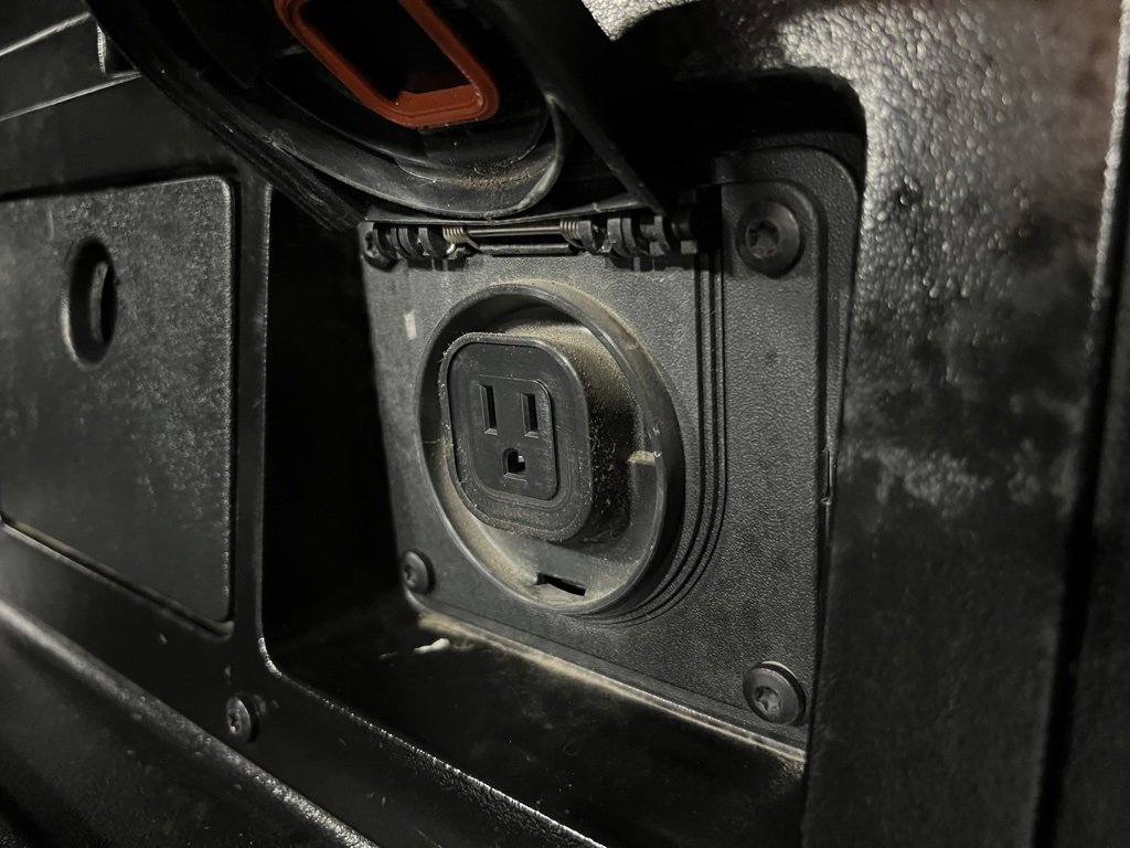 Used 2023 Toyota Tacoma TRD Off-Road image 27