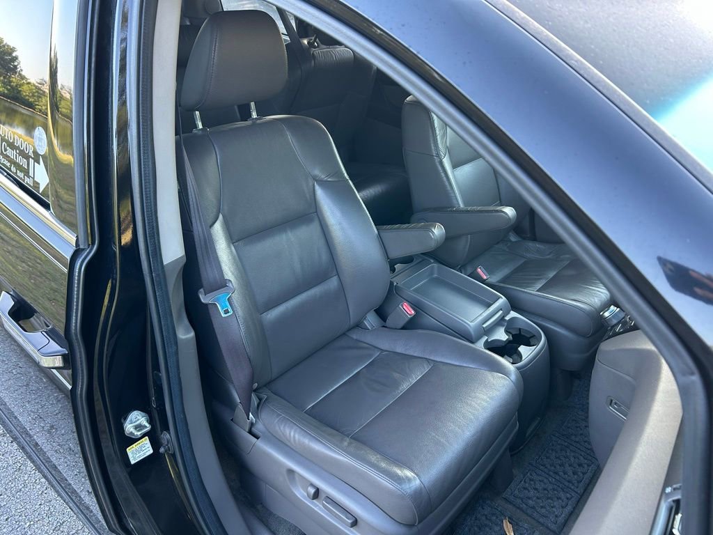Used 2011 Honda Odyssey Touring image 16