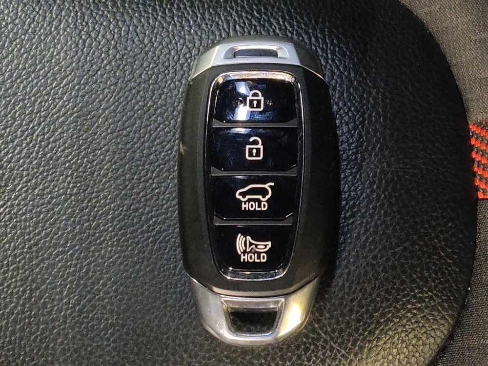 Used 2020 Hyundai Veloster Turbo FWD image 32