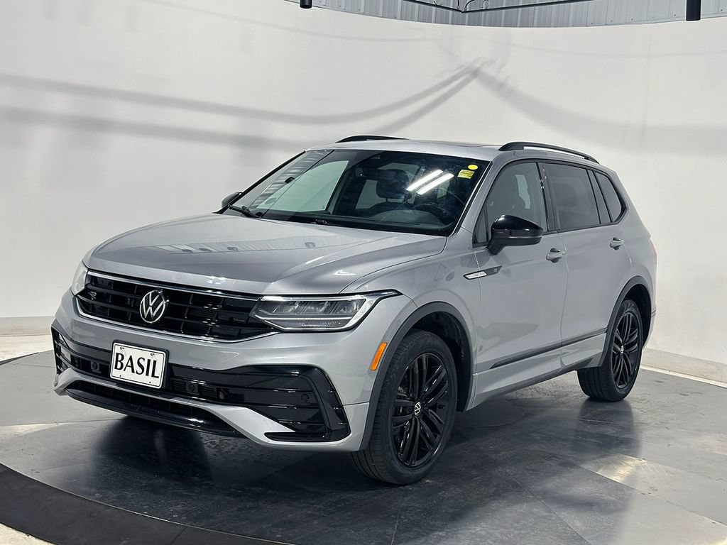 Used 2022 Volkswagen Tiguan SE R-Line AWD/4WD image 8