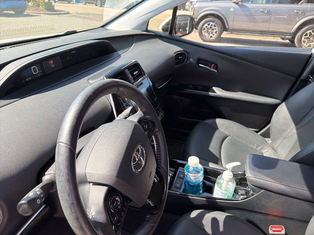 Used 2019 Toyota Prius XLE image 23
