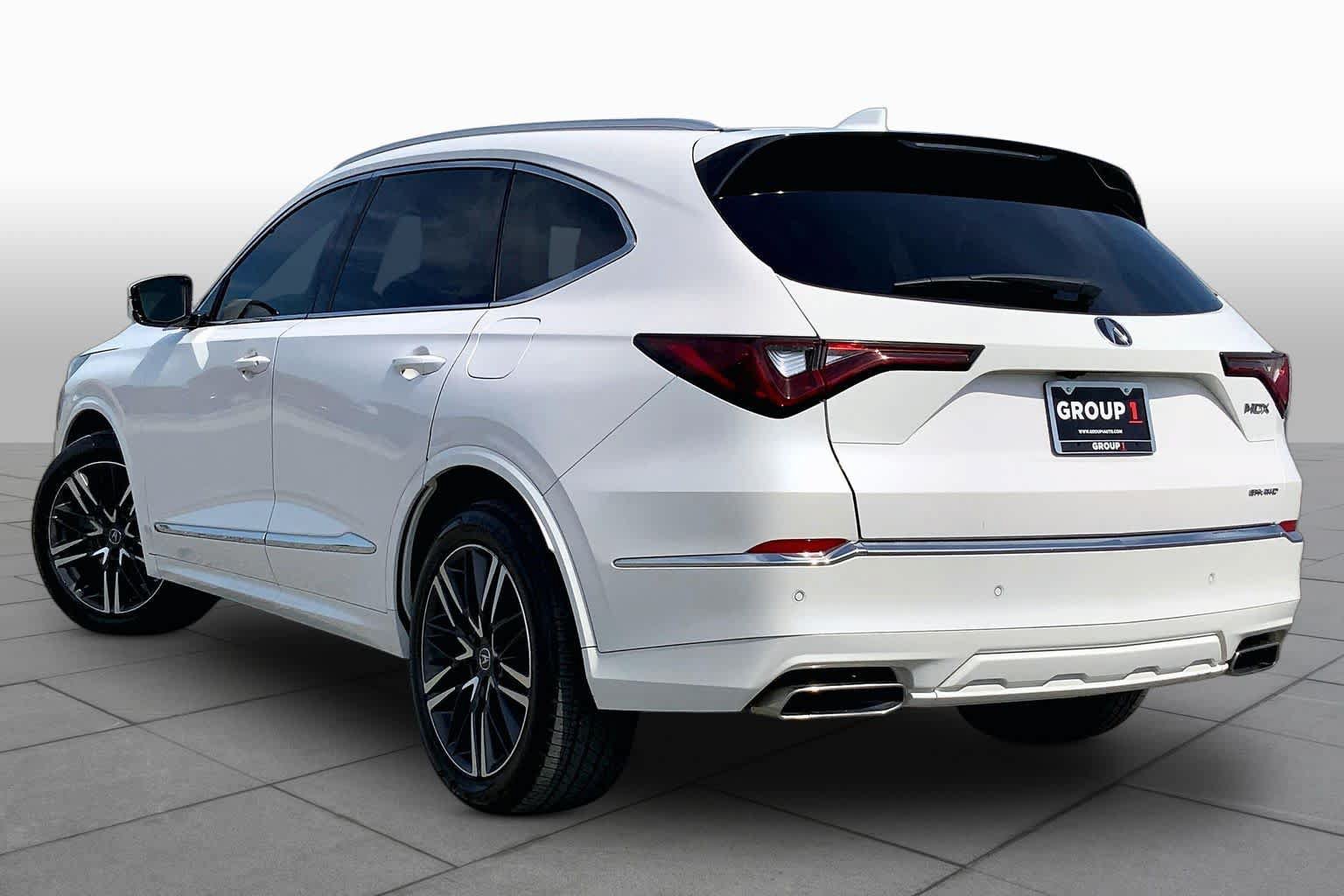 Used 2025 Acura MDX w/ Advance Package AWD/4WD image 12