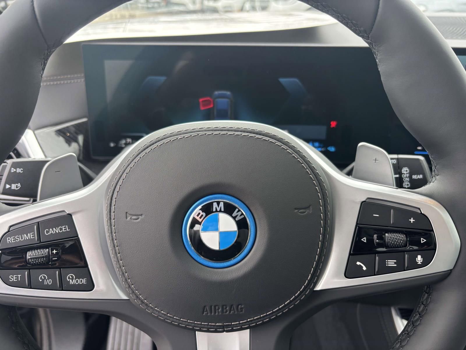 New 2026 BMW X5 xDrive50e AWD/4WD image 16