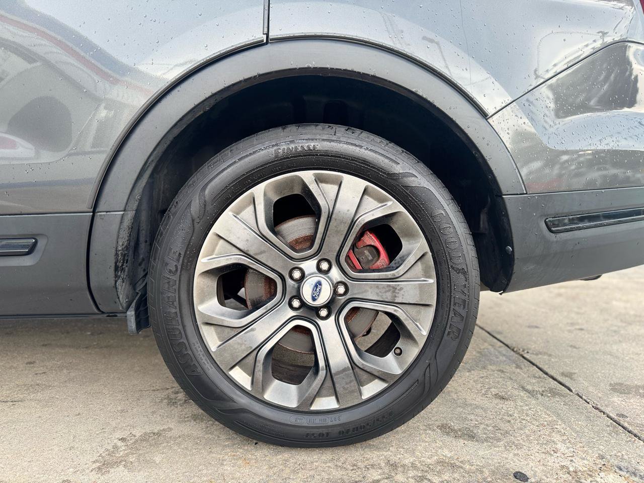 Used 2018 Ford Explorer Sport AWD/4WD image 23