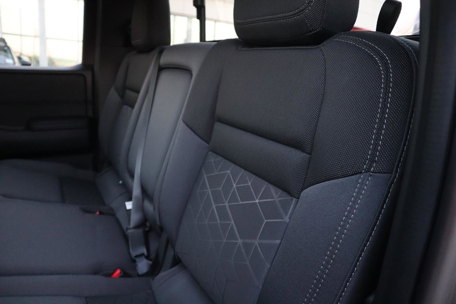 New 2026 Nissan Frontier 4x4 Crew Cab image 39