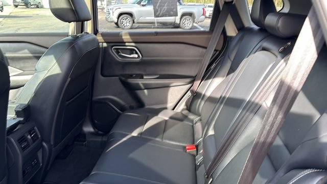 Used 2021 Nissan Rogue SL w/ Premium Package AWD/4WD image 25