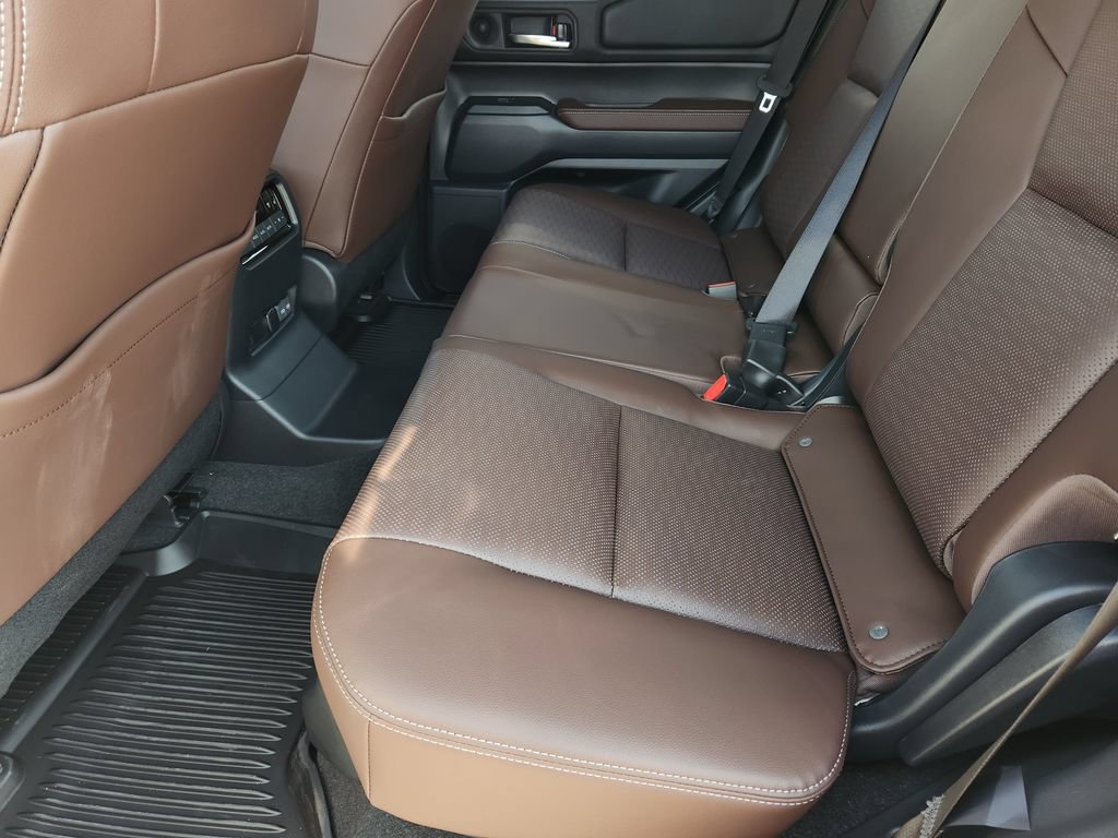 New 2027 Toyota Land Cruiser AWD/4WD image 21