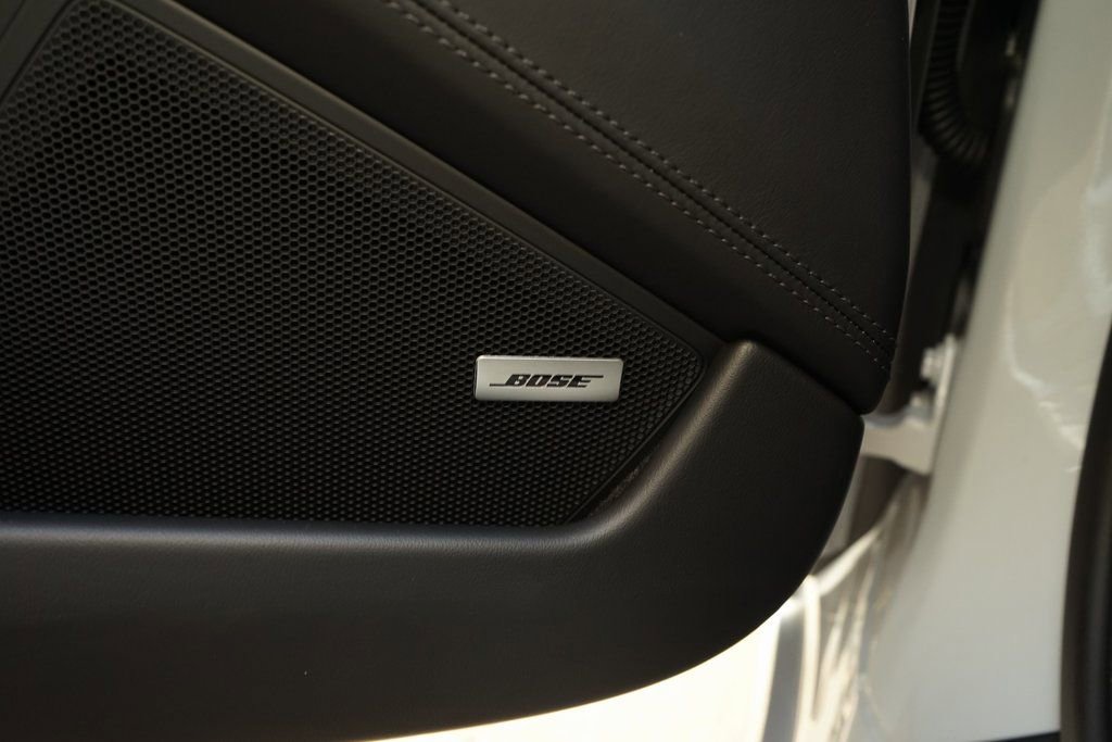 Used 2025 Porsche 911 Carrera image 30