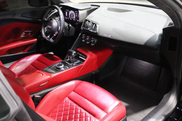 Used 2018 Audi R8 V10 plus image 10