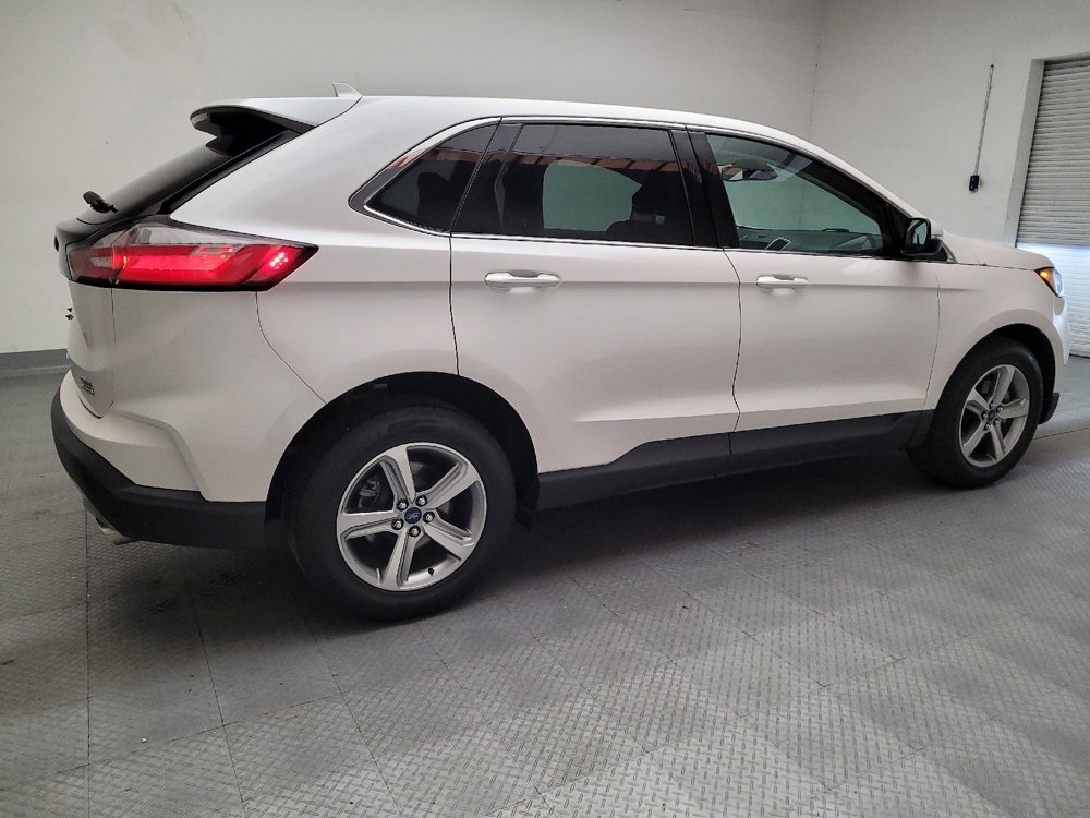 Used 2019 Ford Edge SEL FWD image 10