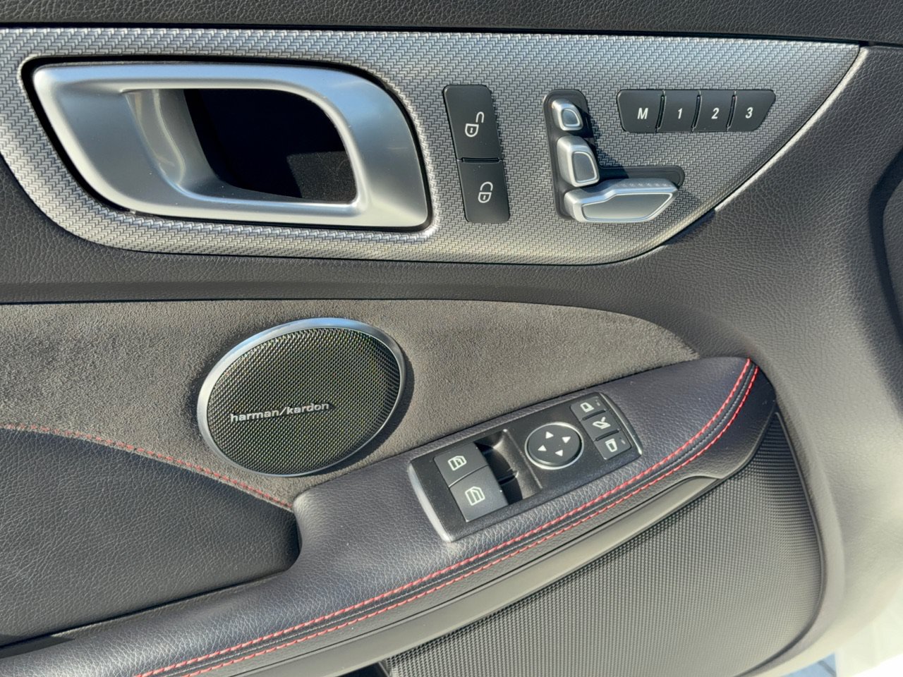 Used 2017 Mercedes-Benz SLC 43 AMG image 15
