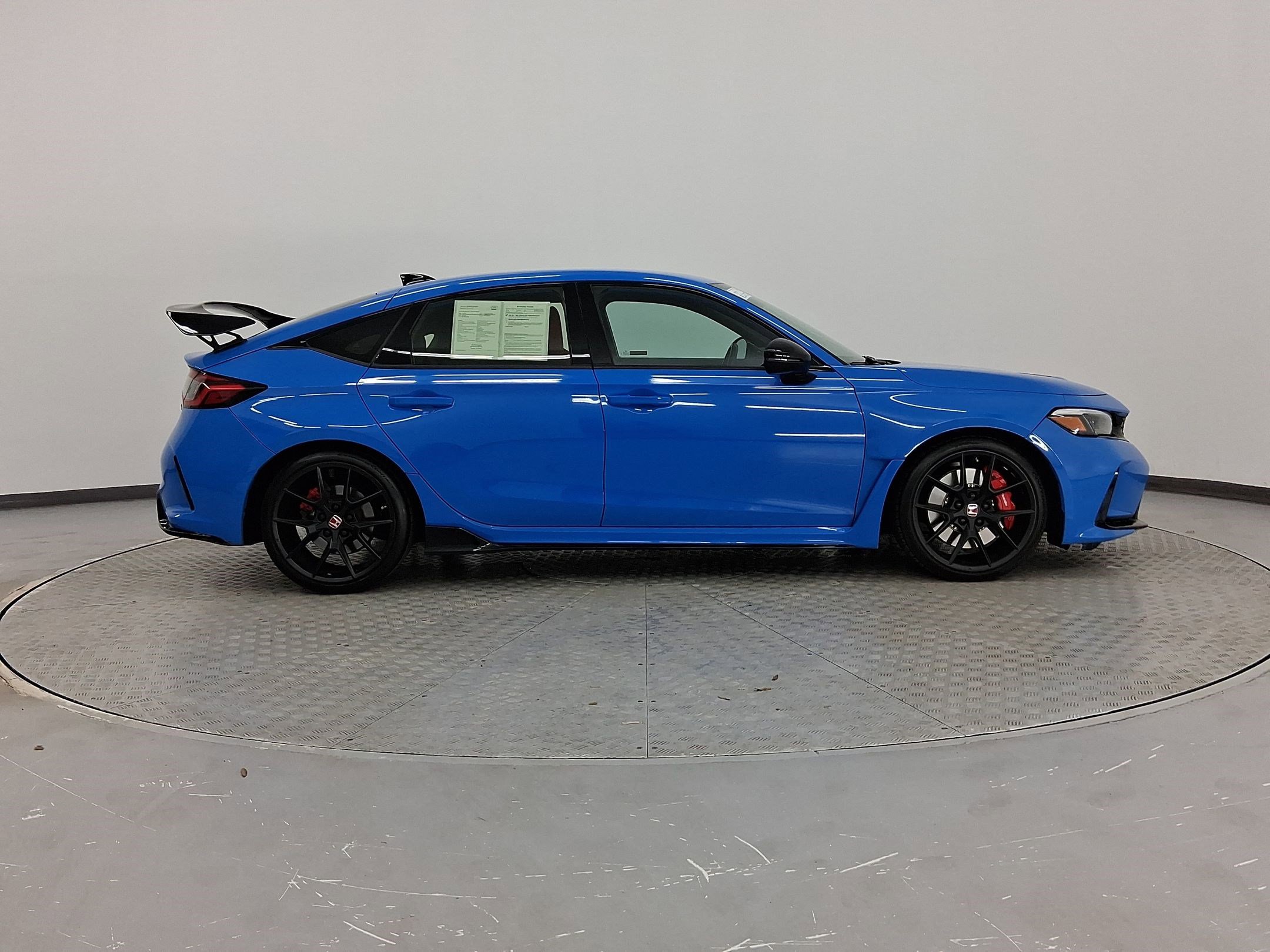 Used 2023 Honda Civic Type R image 8